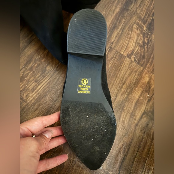 Black Over The Knee Pointed Boot - Picture 4 of 4